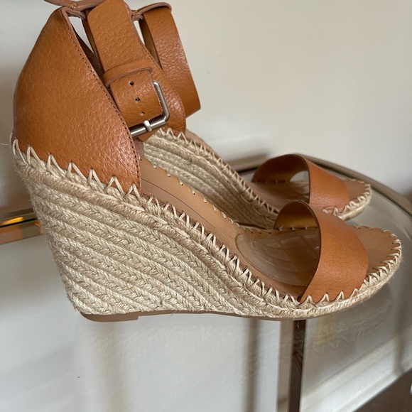 DOLCE VITA NOOR COGNAC ESPADRILLE WEDGE SANDALS SIZE 10 - Picture 5 of 5